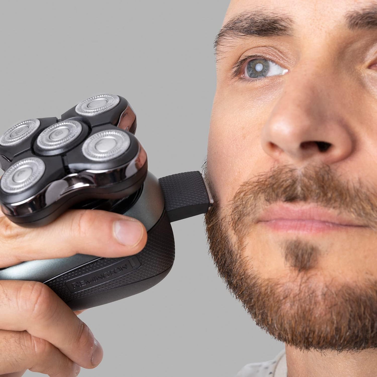 Remington RX7 Cordless Electric Head Shaver for Bald Men – Wet/Dry, USB, Travel