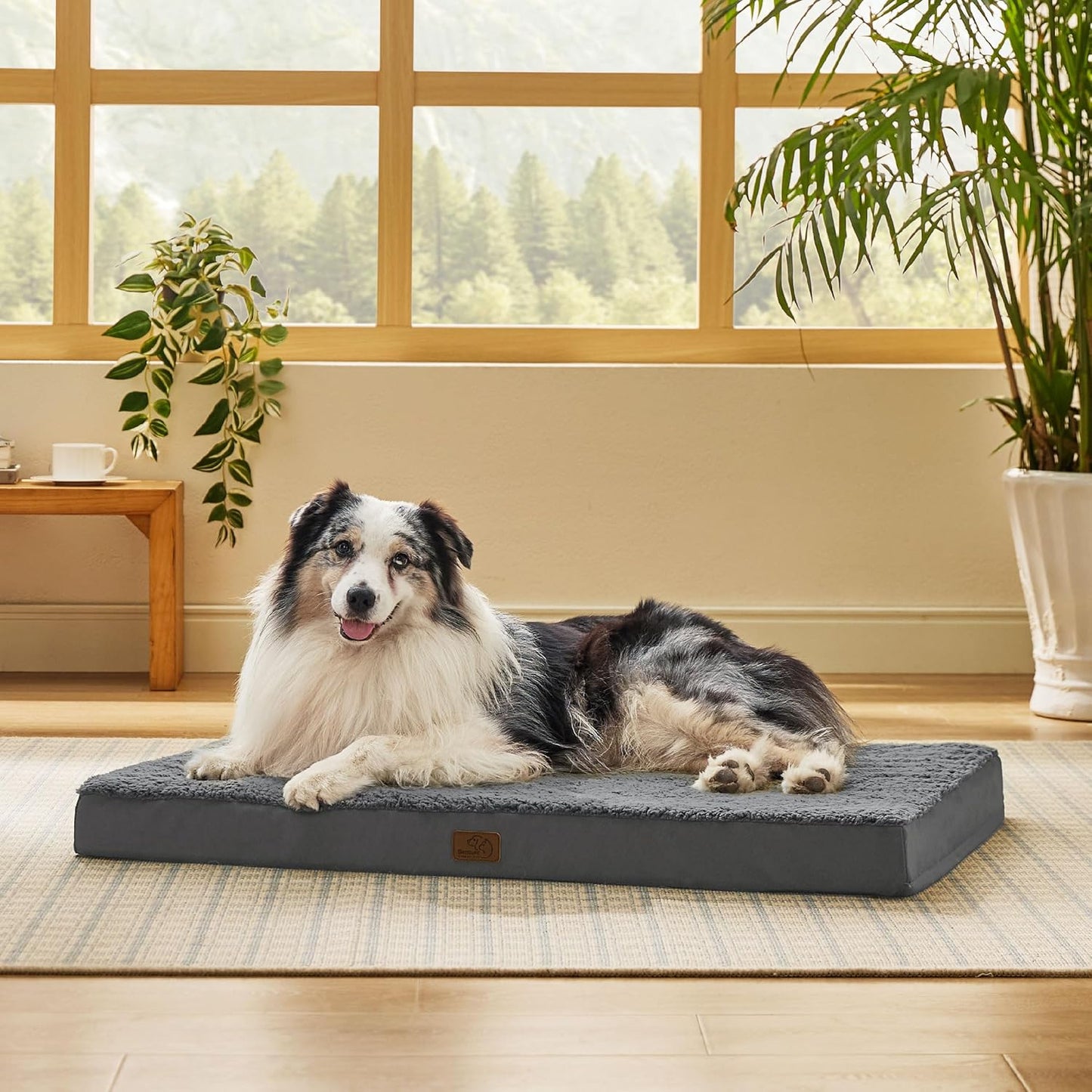 Bedsure Orthopedic Large Dog Bed – Washable Crate Mat with Plush Cover, Grey